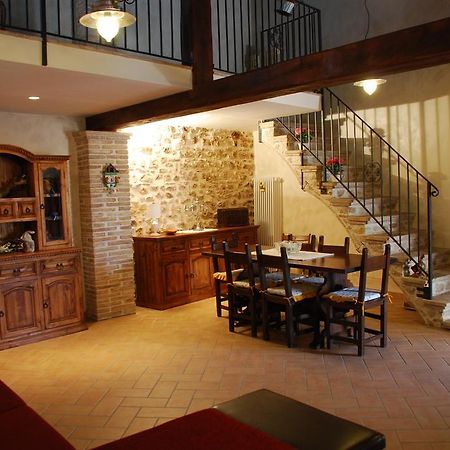 Il Paradiso Nel Borgo Arrone 外观 照片