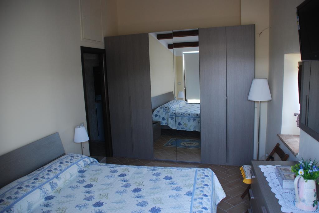 Il Paradiso Nel Borgo Arrone 外观 照片