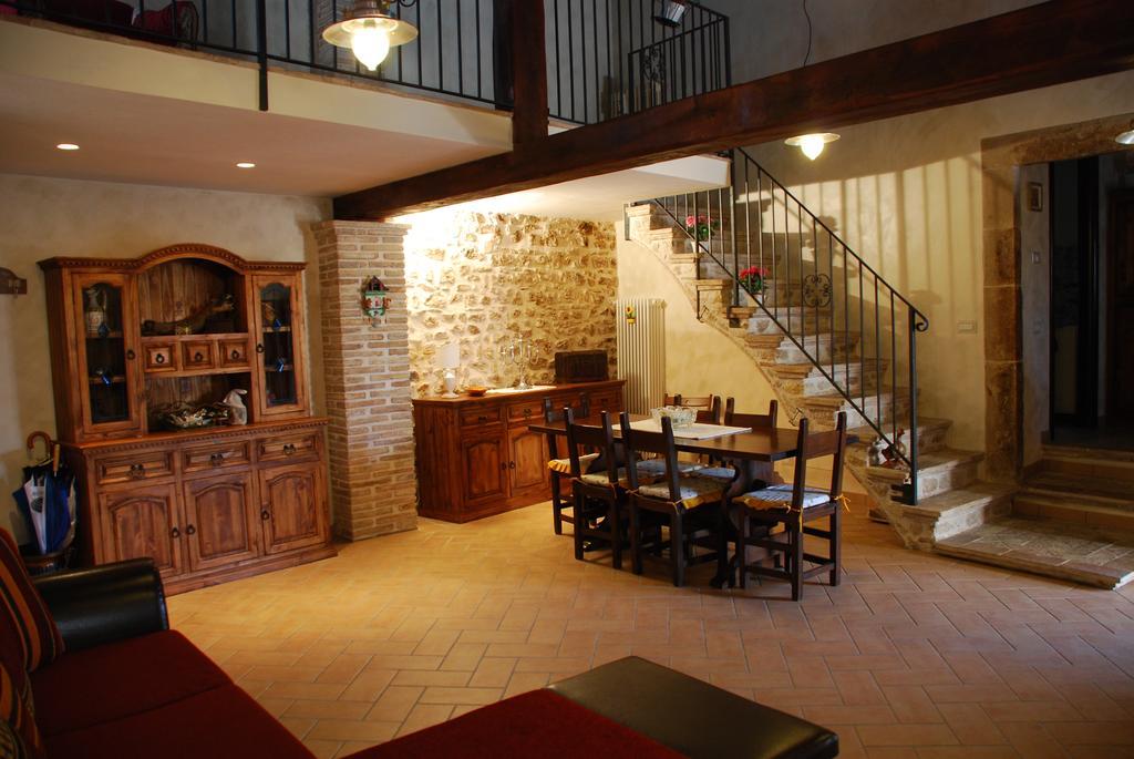 Il Paradiso Nel Borgo Arrone 外观 照片