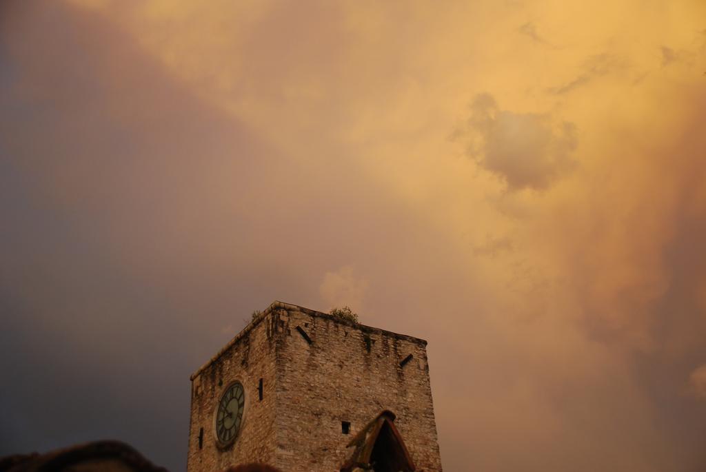 Il Paradiso Nel Borgo Arrone 外观 照片