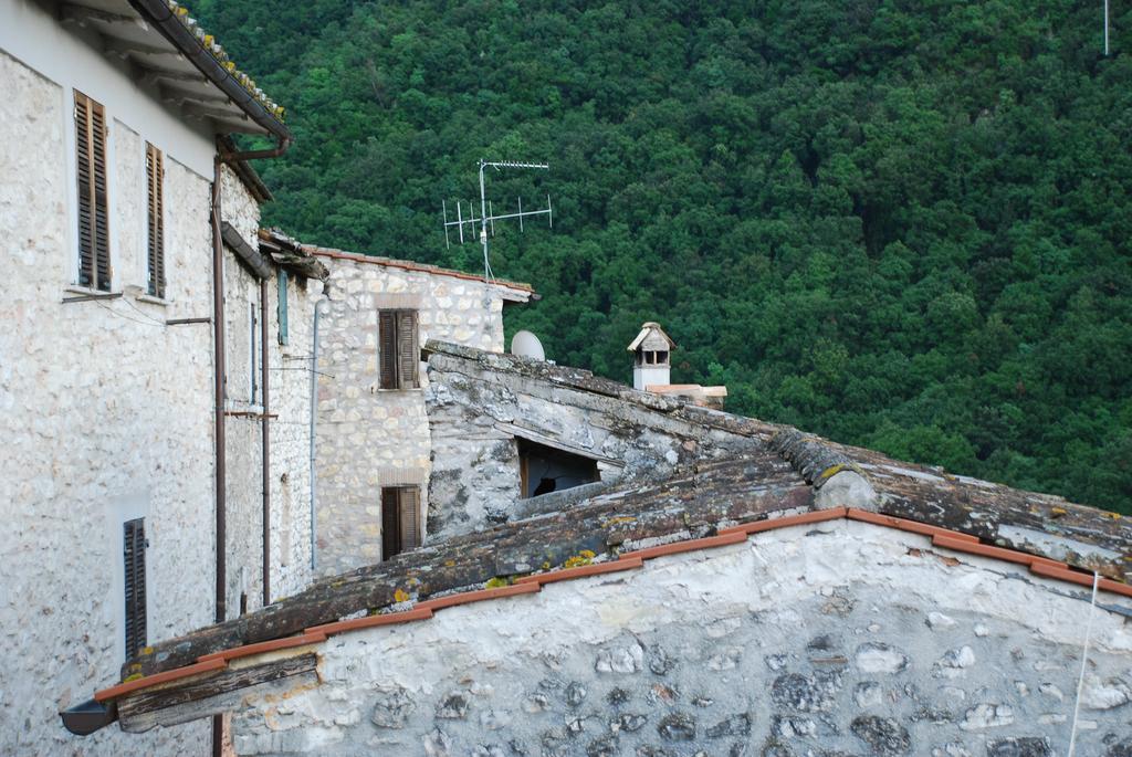 Il Paradiso Nel Borgo Arrone 外观 照片