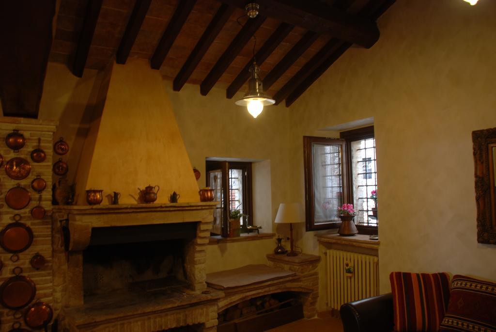 Il Paradiso Nel Borgo Arrone 外观 照片